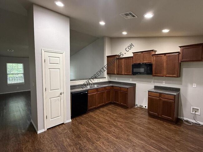 Building Photo - 9127 S 256th E Ave