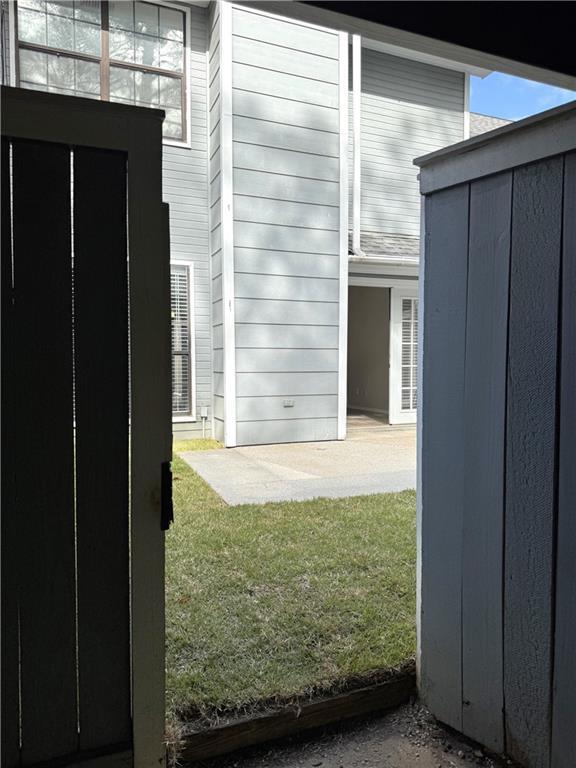 Building Photo - 5900 Grelot Rd