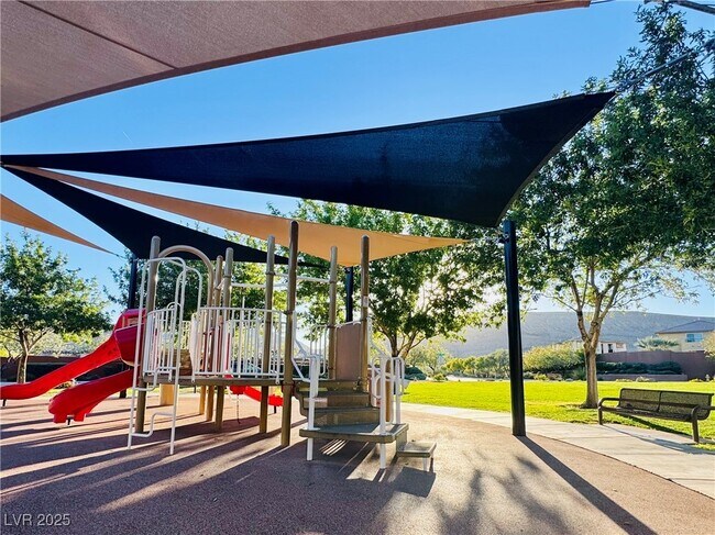 Building Photo - 5553 Fairmeade Way