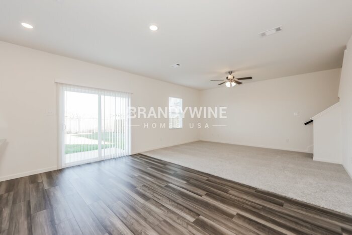 Building Photo - 8344 Sniptoe Dr