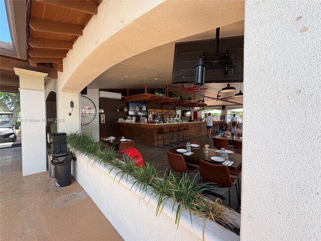 Building Photo - 10730 NW 66th St