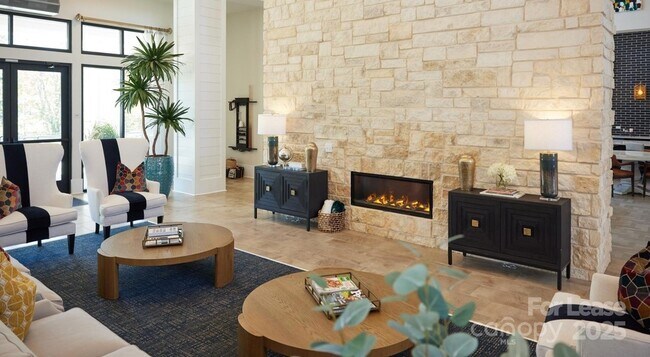 Building Photo - 4101 Glenloch Cir