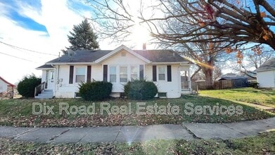 Building Photo - 717 N D St