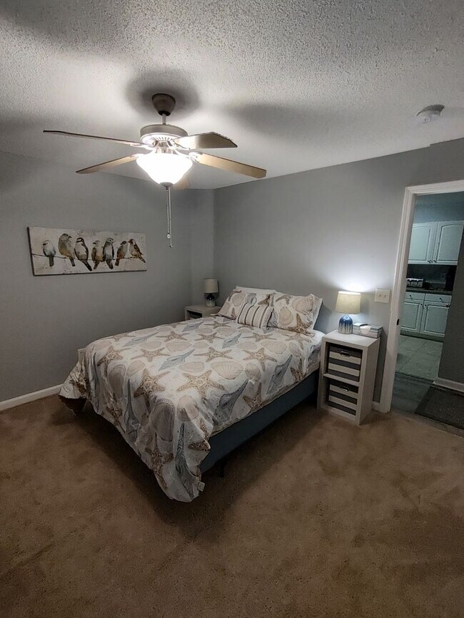 Building Photo - Westbury Estates #316