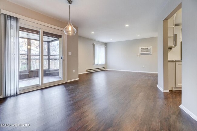 Building Photo - 97 Arrowood Rd