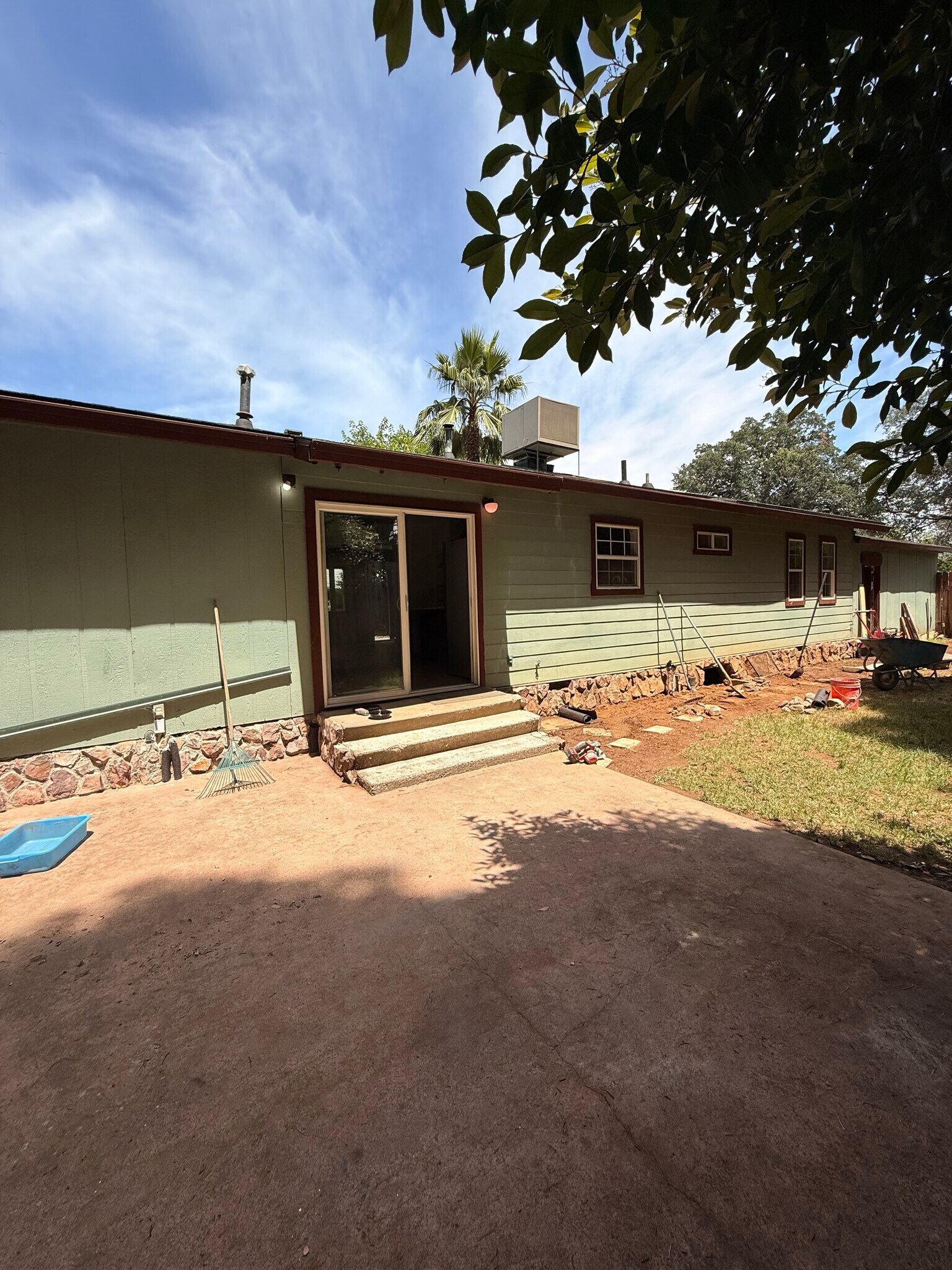 Building Photo - 2893 Reservoir Ln