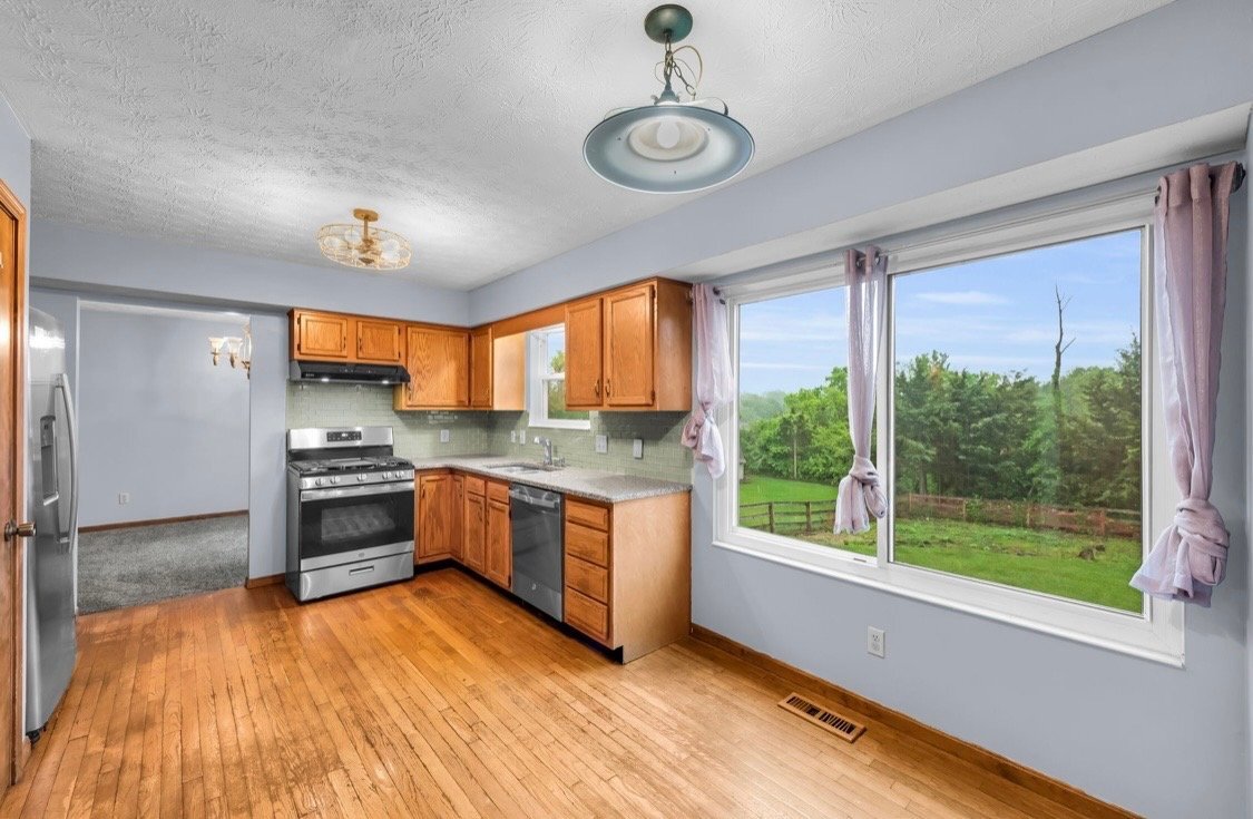 Building Photo - 4335 Shandon Dr