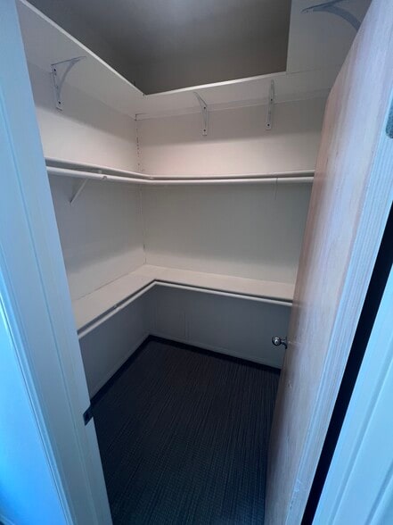 Secondary Closet - 4302 Ocean Dr