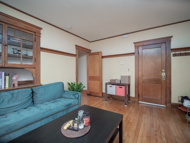 Building Photo - 60 Powder House Blvd