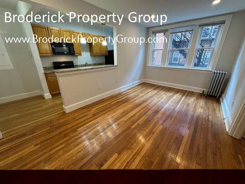 Building Photo - 130 Highland Ave