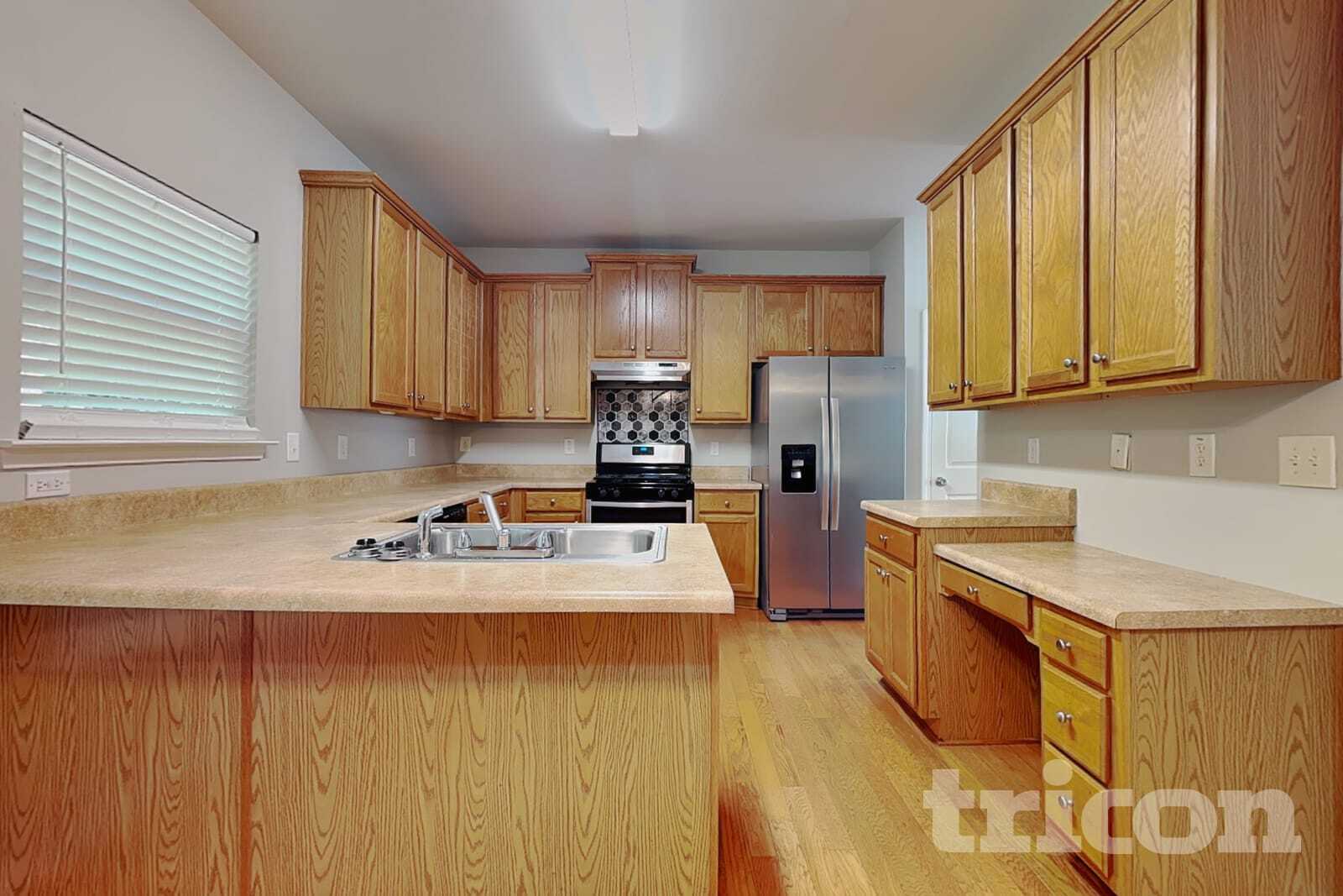 Building Photo - 46 Crescent Woode Way