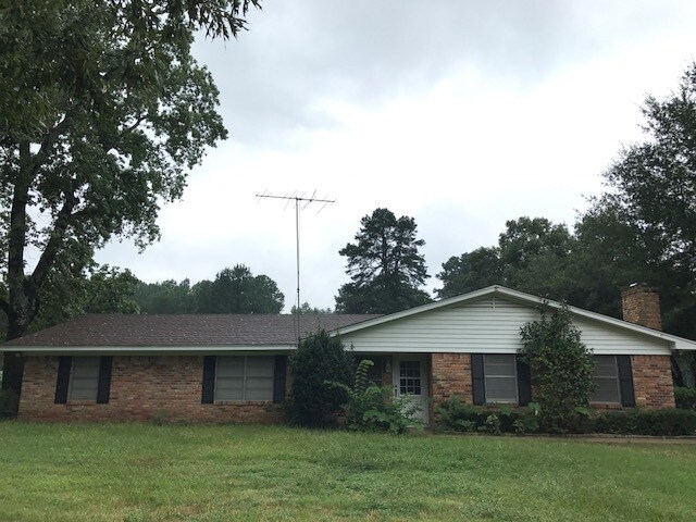 Primary Photo - 7381 Tryon Rd