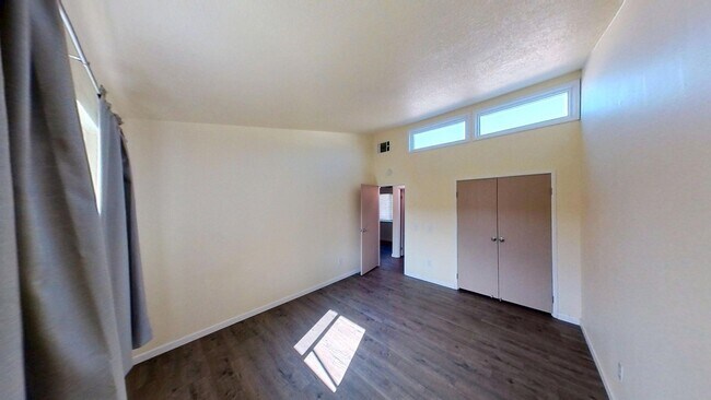 Building Photo - 2350 Osbun Rd