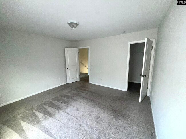 Building Photo - 639 Wooster Dr