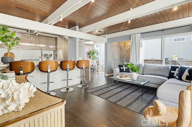 Building Photo - 6713 E Ocean Blvd