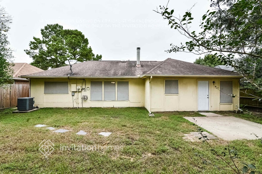 Building Photo - 19315 Bristlestar Dr