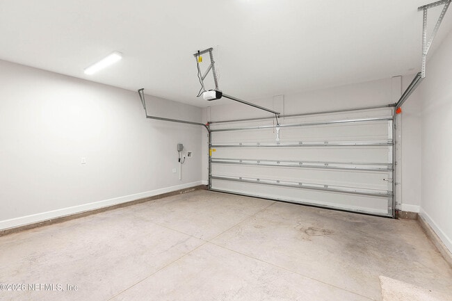 Building Photo - 95113 Terris Wy