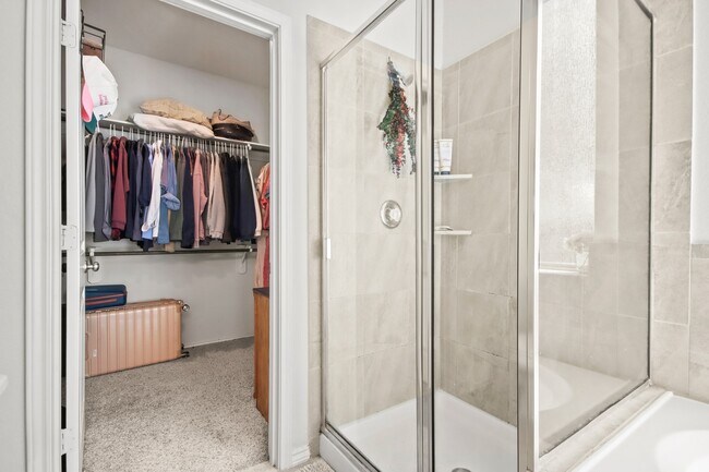 Building Photo - 4317 Chester Forest Ct