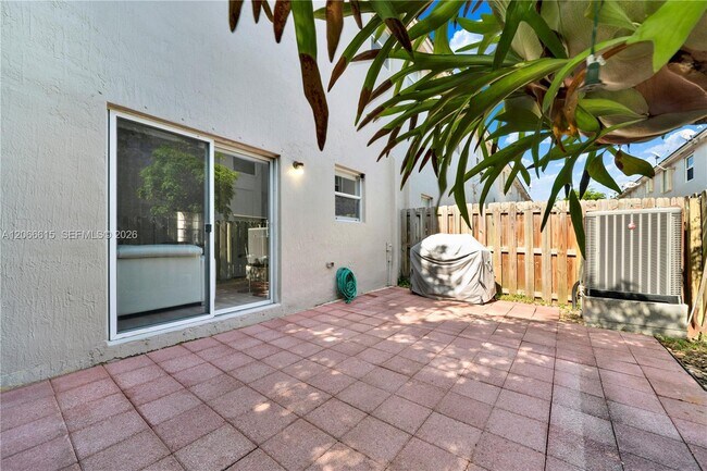 Building Photo - 9318 SW 220th St