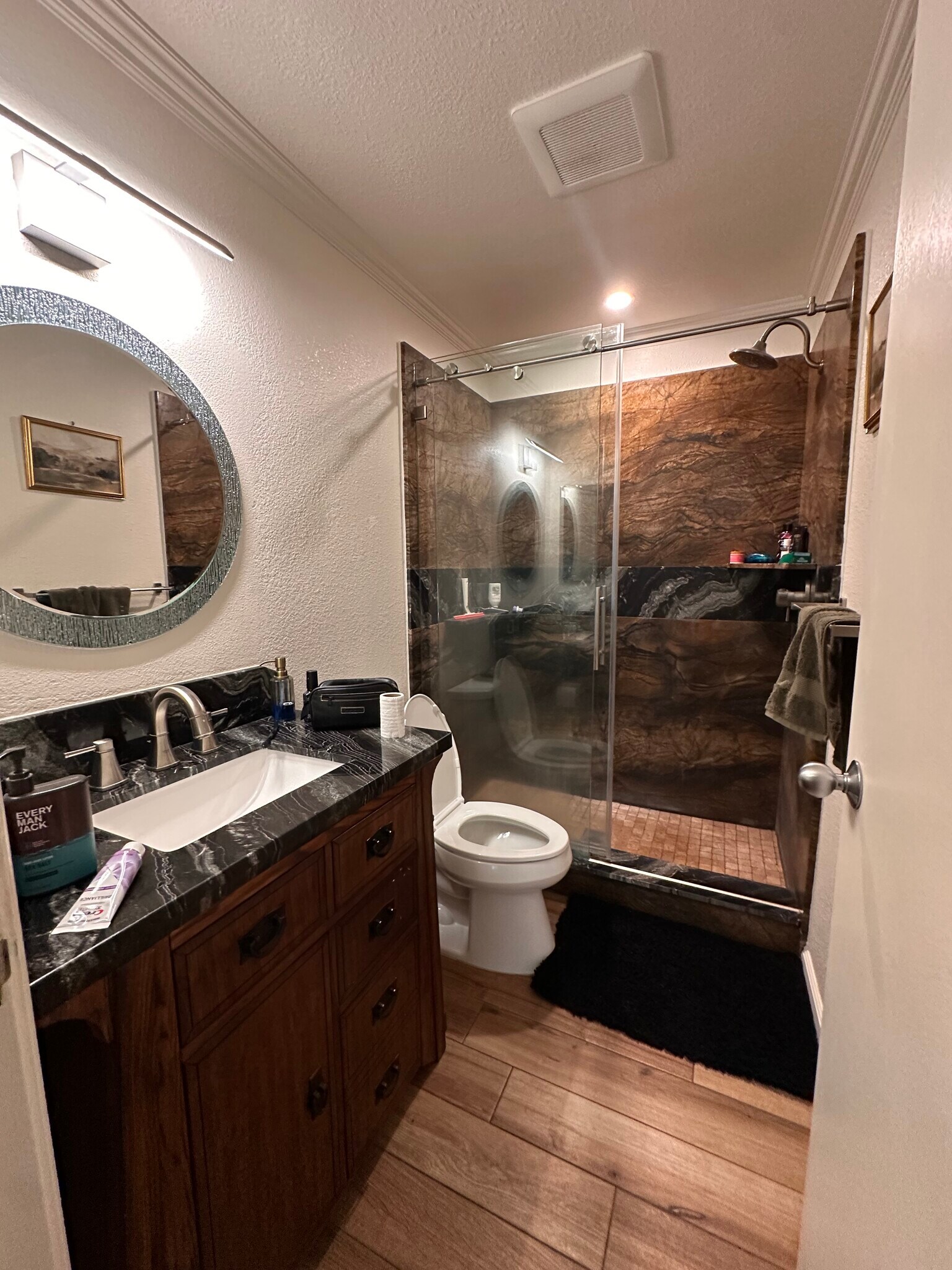 Building Photo - 2505 Miramar Ave