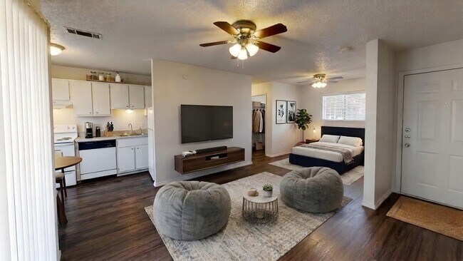 Interior Photo - Stadium View Apartments