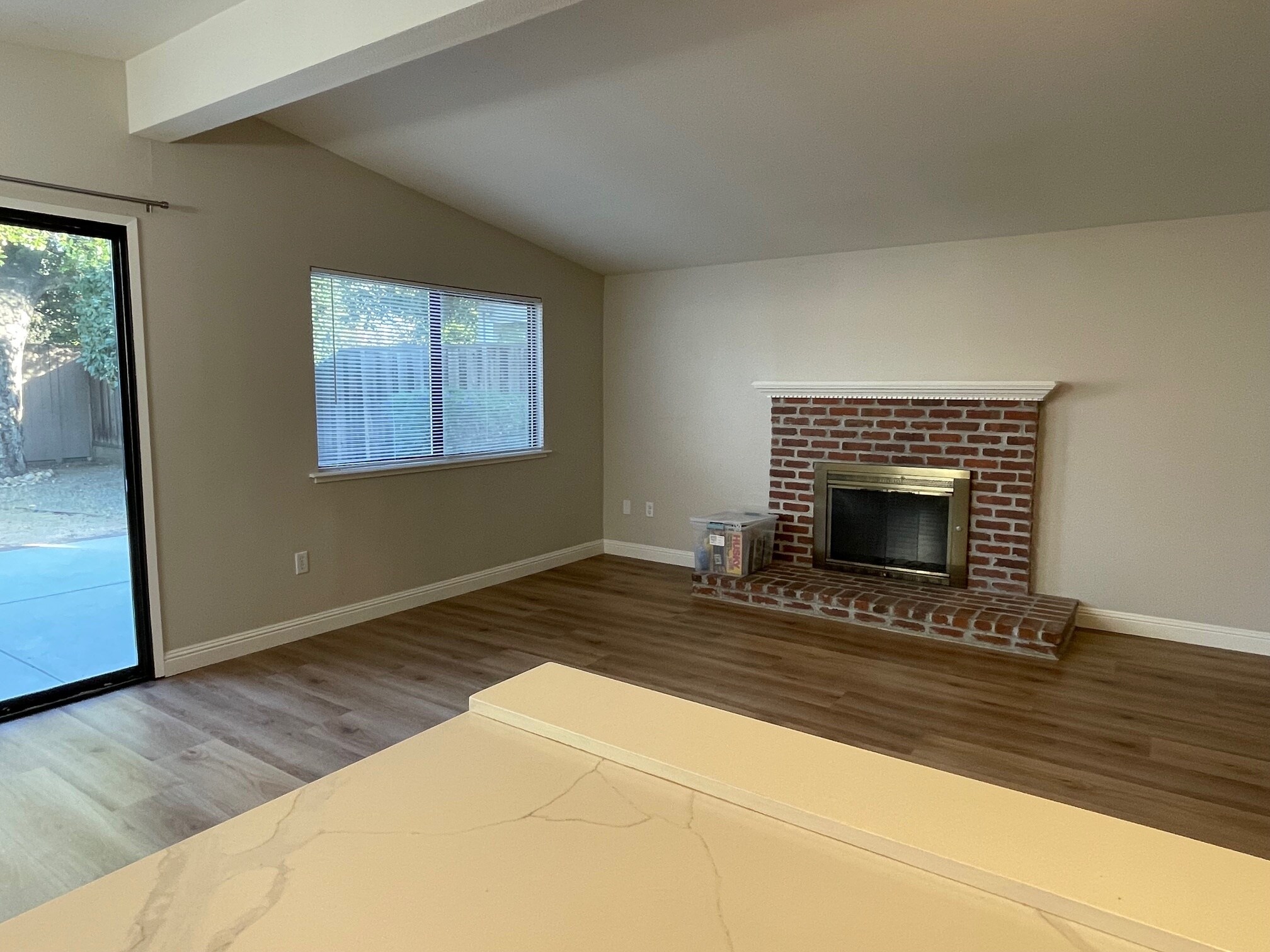 Building Photo - 10210 Sterling Blvd