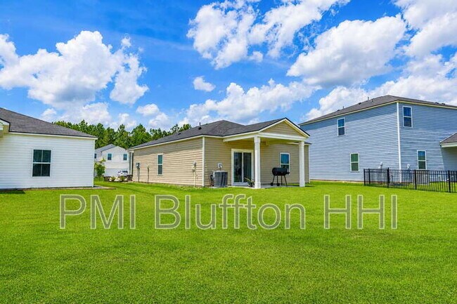 Building Photo - 118 Hydrangea Wy