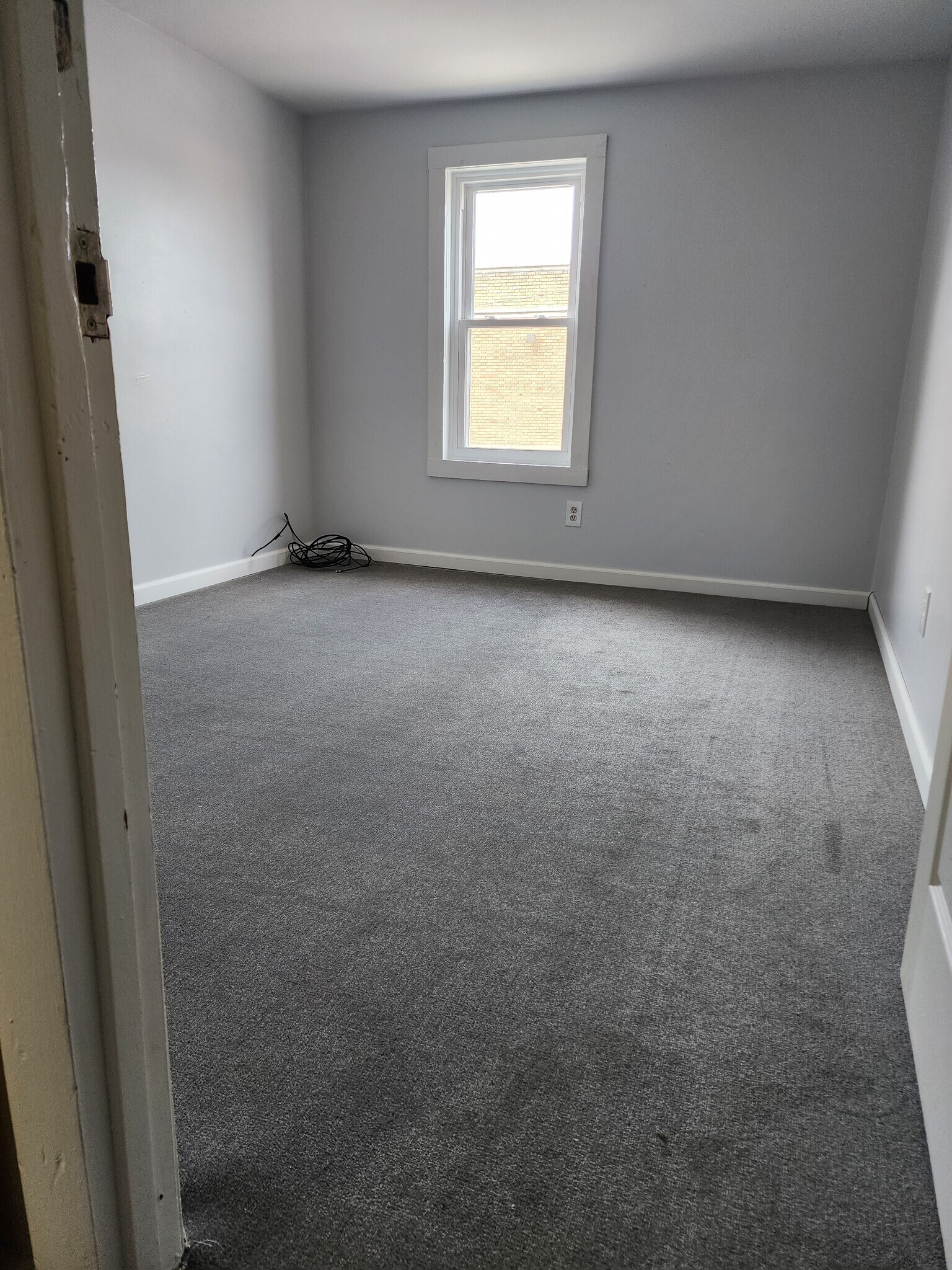 Bedroom 1 - 73 Leo St