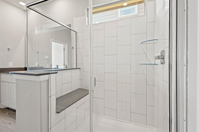Building Photo - 204 Dunmore Dr