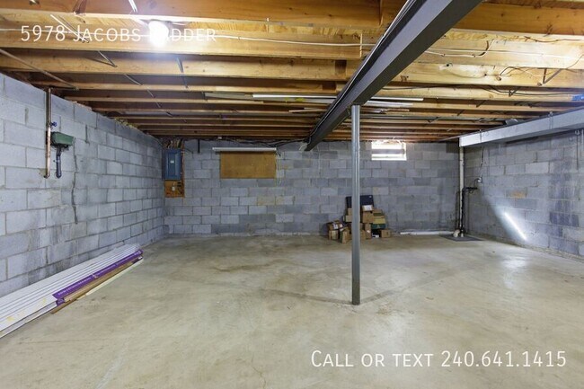 Building Photo - 5978 Jacobs Ladder