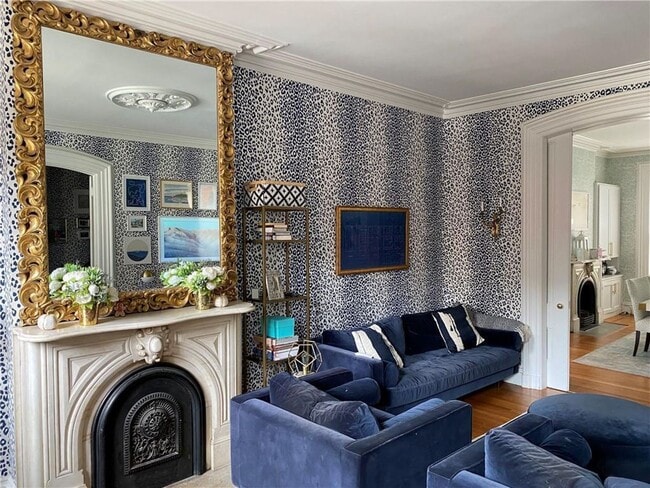 Building Photo - 40 Trumbull St