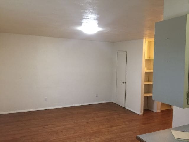 Building Photo - 3901 Northwood Dr