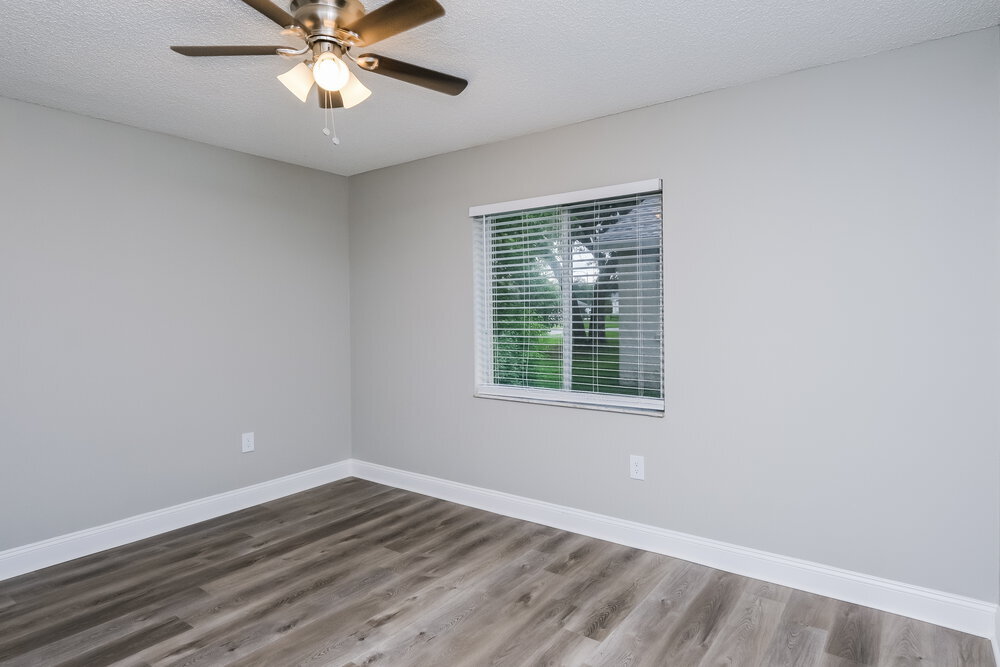 Building Photo - 10917 Freemont Dr