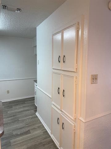 Building Photo - 7502 Pear Tree Ln