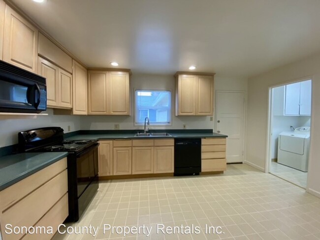 Building Photo - 3 br, 2 bath House - 2115 Montecito Ave