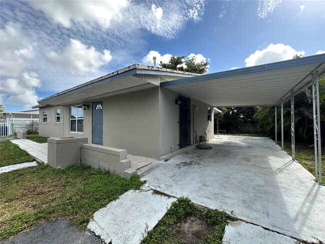 Building Photo - 5002 NW 189th Terrace