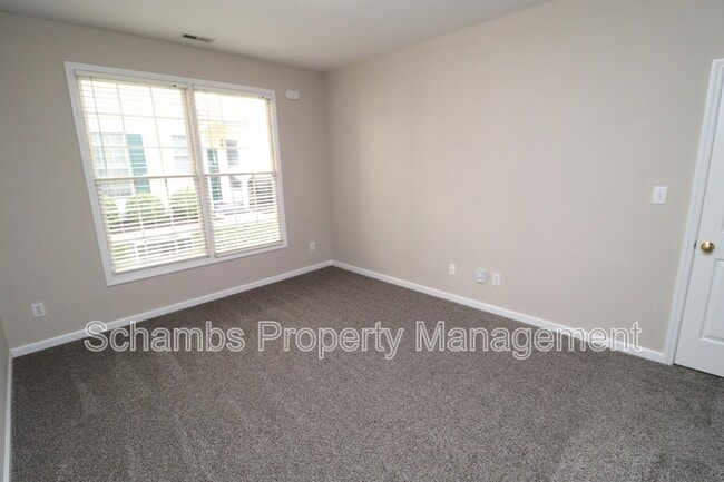 Building Photo - 2812 Kudrow Ln
