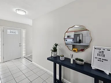 Building Photo - 1028 28th St