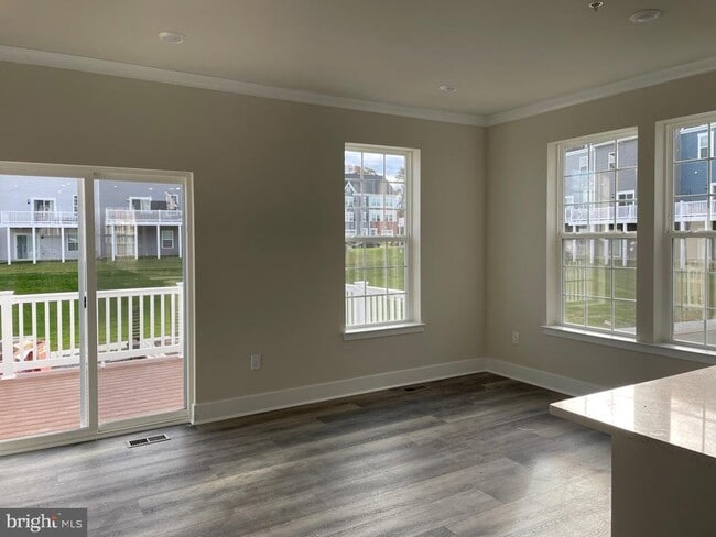 Building Photo - 1809 Parham Wy