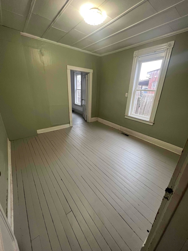 Building Photo - 711 2nd St