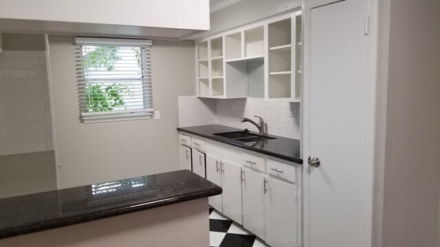 Building Photo - 1012 Rutland St