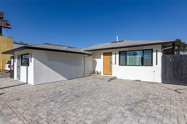 Building Photo - 4731 W El Segundo Blvd