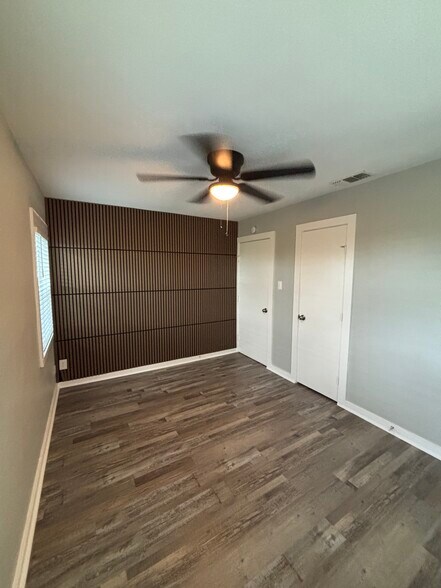 Rear Bedroom - 2805 Crest Avenue
