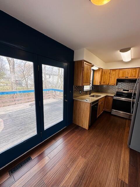 Building Photo - 511 Turner Ave