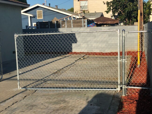 Building Photo - 2106 Vallejo St