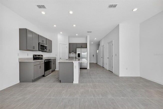 Building Photo - 10761 Eclipse St