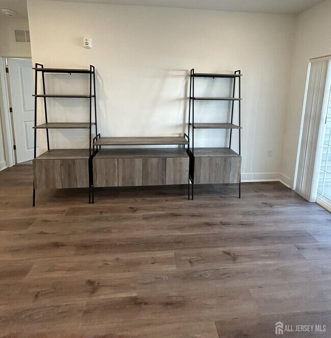 Building Photo - 29212 Radford Ct