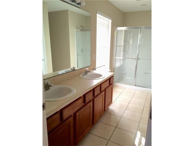 Building Photo - MOVE IN SPECIAL- 2 Bed/ 2 Bath Townhome in...