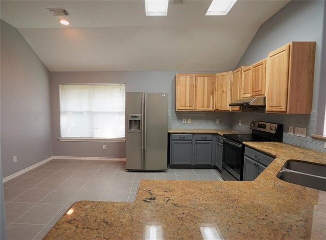 Building Photo - 106 S Abram Cir