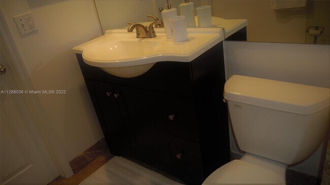 Building Photo - 3155 NE 184th St